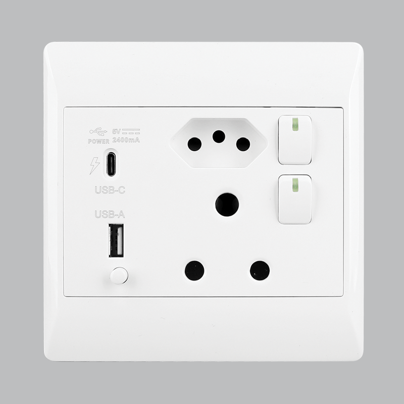 EPL White Socket - 16 Amp Plug + New RSA Sockets + USB C & A - 4x4